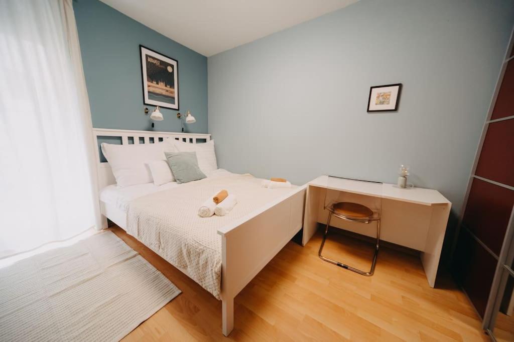 Orangehomes One Bedroom Art Apartment Будапеща Екстериор снимка